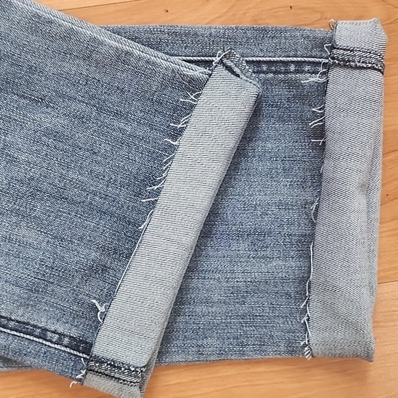 Democracy Ab Technology Straight Leg Jeans With Raw Hem New With Tags - Picture 8 of 16